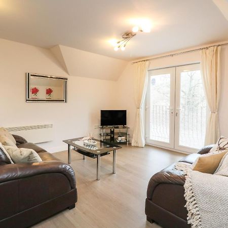 4 River Court Invergarry Luaran gambar
